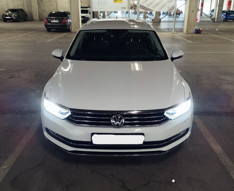 VW Passat Highline, снимка 13 - Автомобили и джипове - 48100036