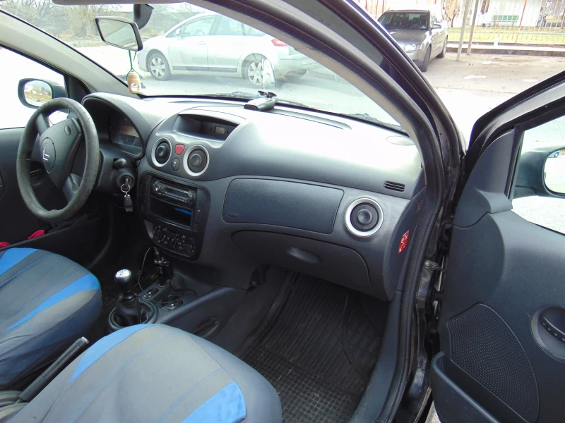 Citroen C2, снимка 9 - Автомобили и джипове - 48228176