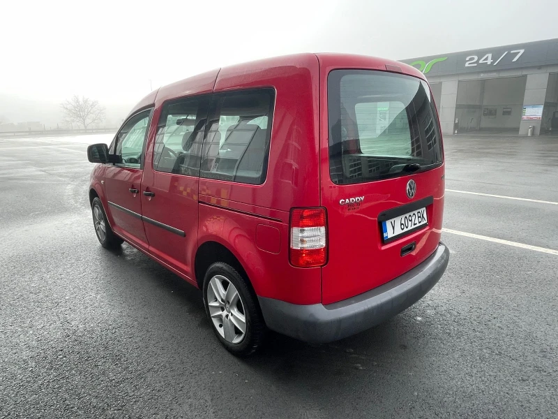 VW Caddy 1.4 , снимка 7 - Автомобили и джипове - 48535268