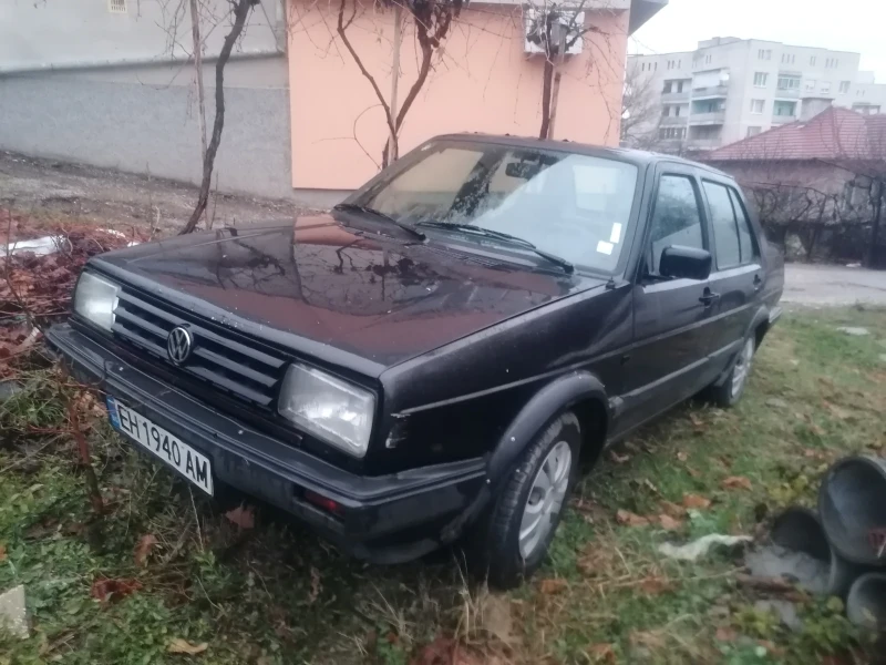 VW Jetta 1.6 TD, снимка 2 - Автомобили и джипове - 48542927