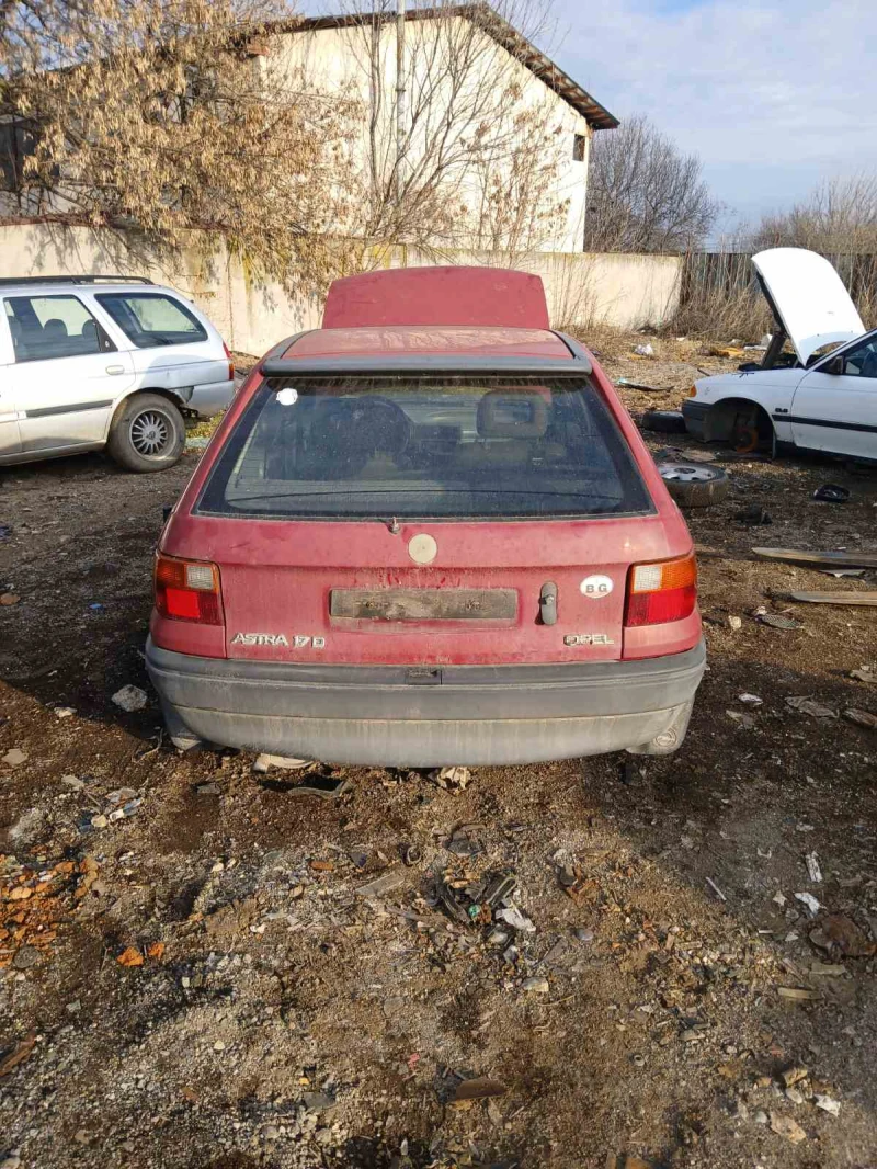 Opel Astra F, снимка 4 - Автомобили и джипове - 48902315