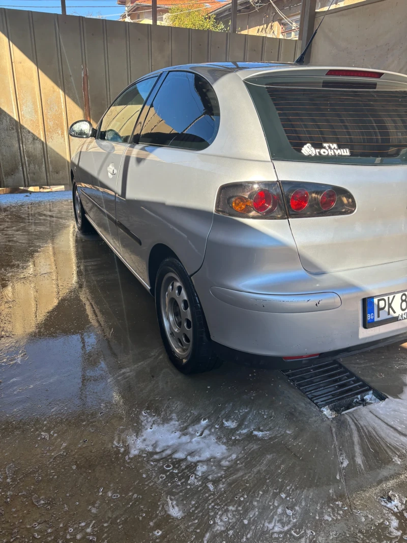 Seat Ibiza, снимка 4 - Автомобили и джипове - 49206536