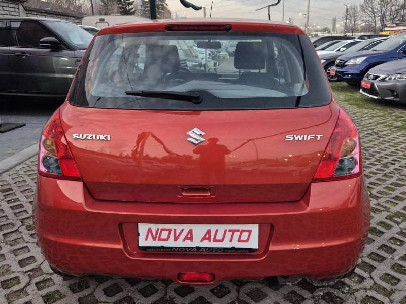 Suzuki Swift 1.3i-2011г, снимка 3 - Автомобили и джипове - 52840121