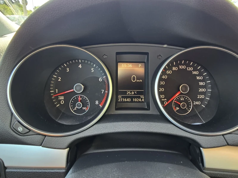 VW Golf 1.4TSI/HIGHLINE /AUTOMAT, снимка 15 - Автомобили и джипове - 52855702