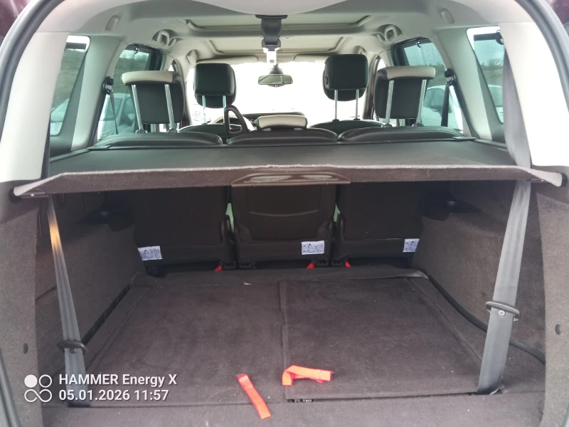 Renault Grand scenic 1.4i 7 местен, снимка 12 - Автомобили и джипове - 53029076