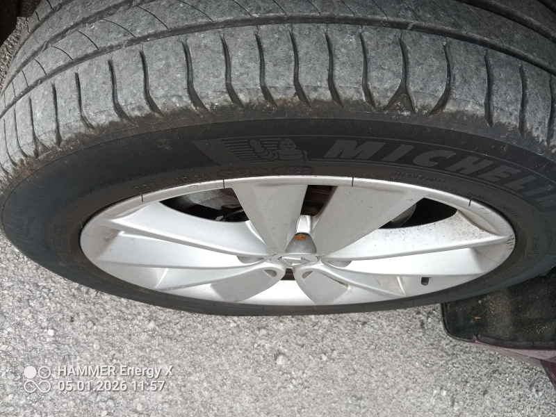 Renault Grand scenic 1.4i 7 местен, снимка 14 - Автомобили и джипове - 53029076