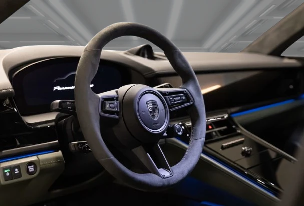 Porsche Panamera Turbo E-Hybrid = SportDesign = Гаранция - изображение 7