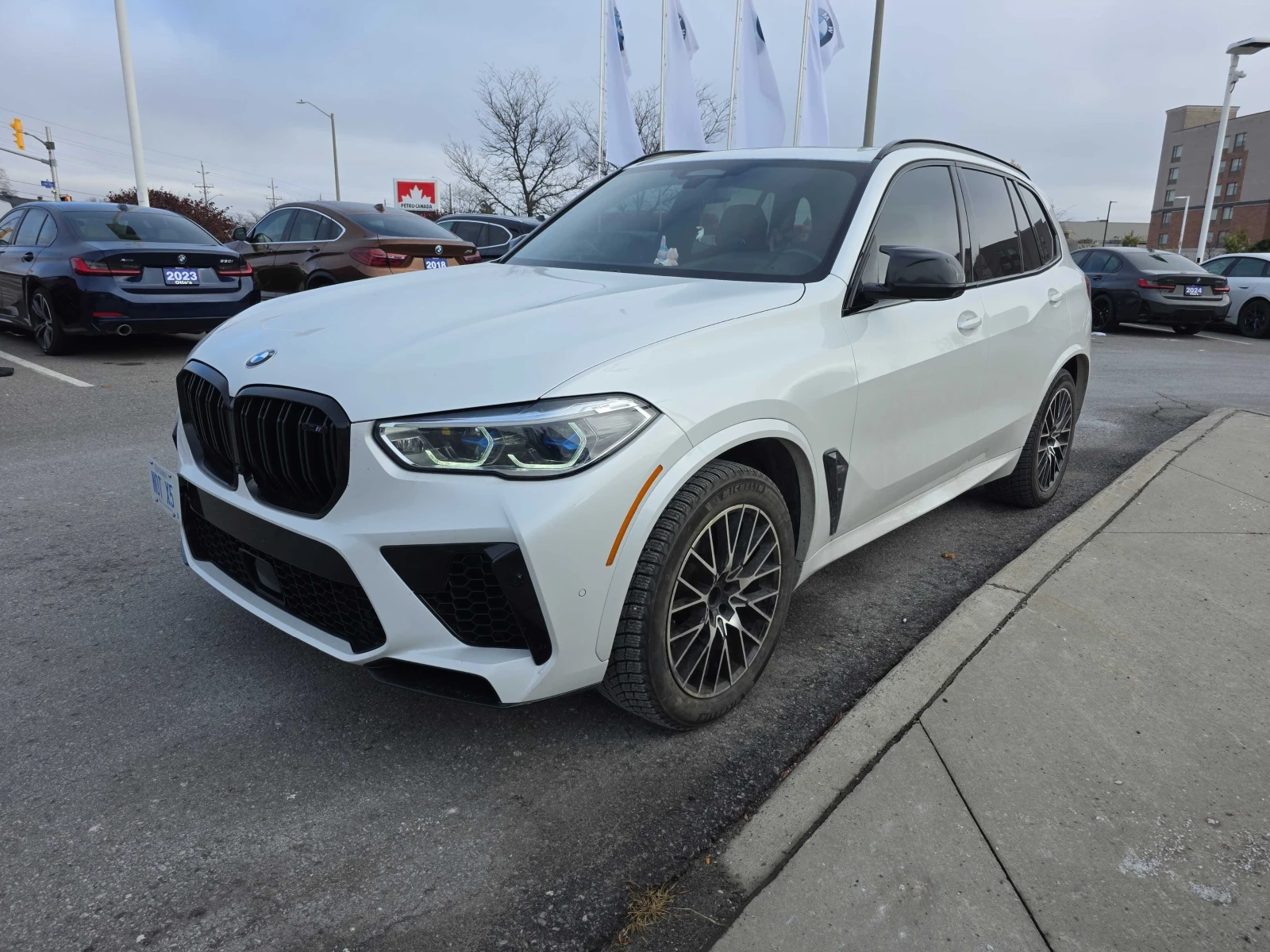 BMW X5M CARFAX * * АВТО КРЕДИТ * * , снимка 1