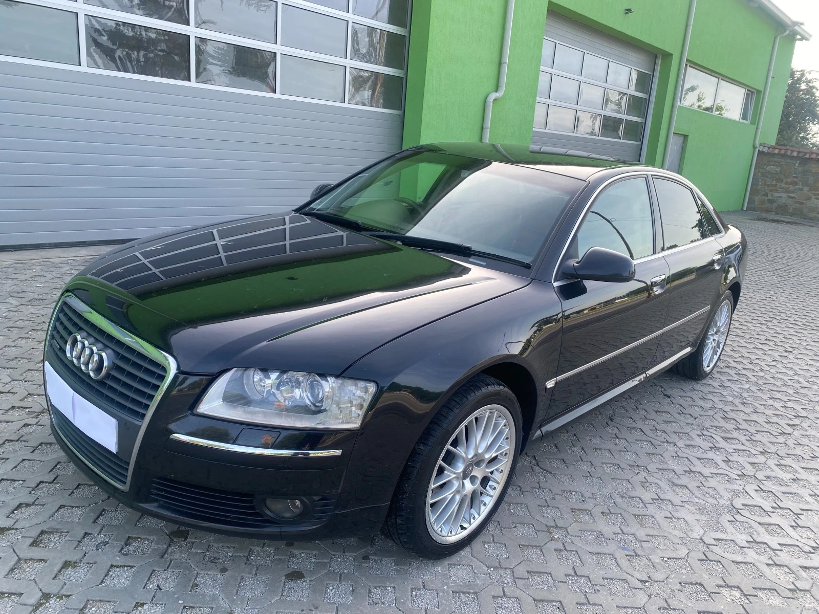 Audi A8 3.0TDI - изображение 3