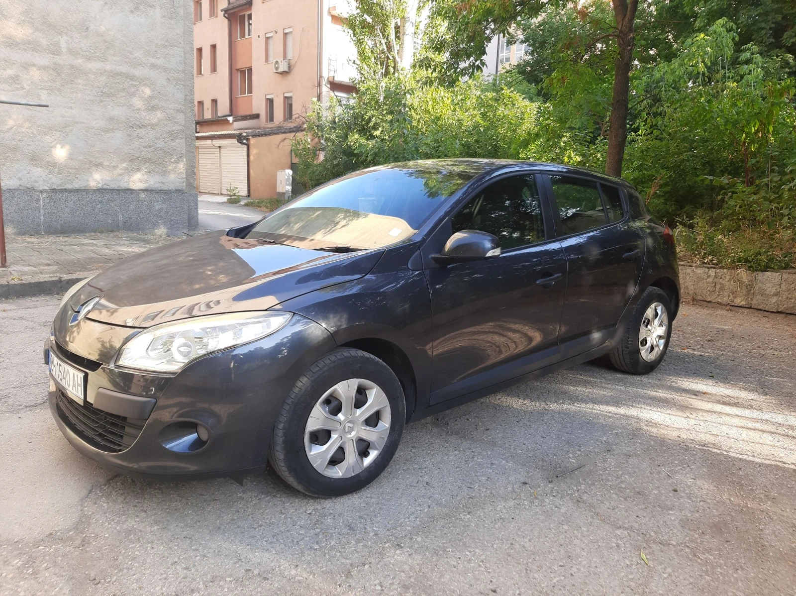 Renault Megane Хечбек  - изображение 4