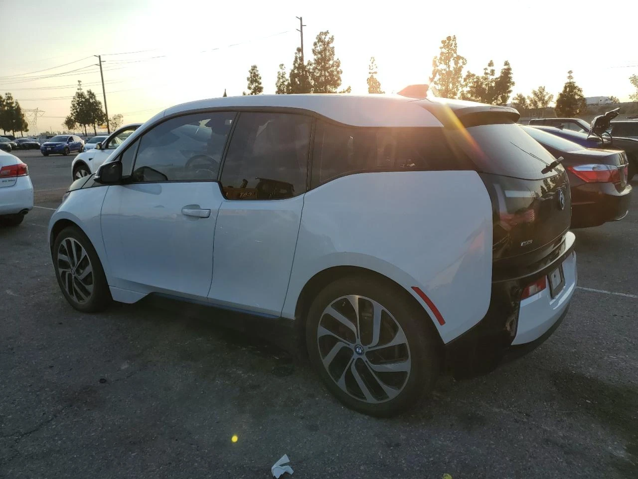 BMW i3  - изображение 2