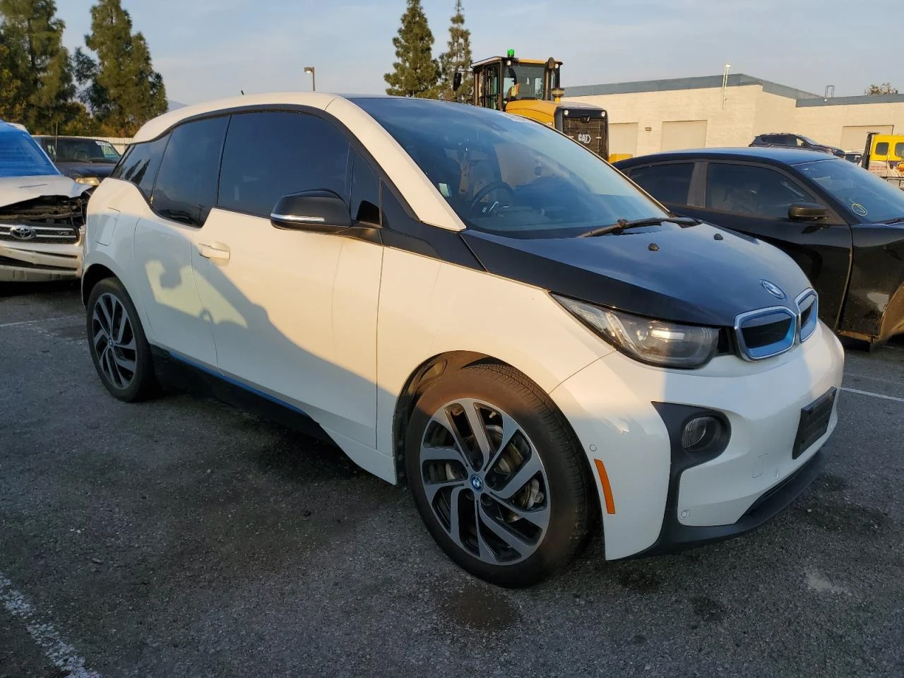 BMW i3  - изображение 5