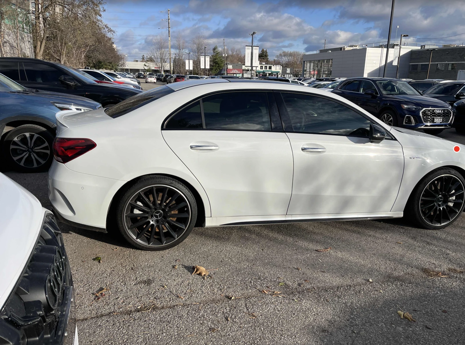 Mercedes-Benz CLA 350 AMG AMG A35 - изображение 3