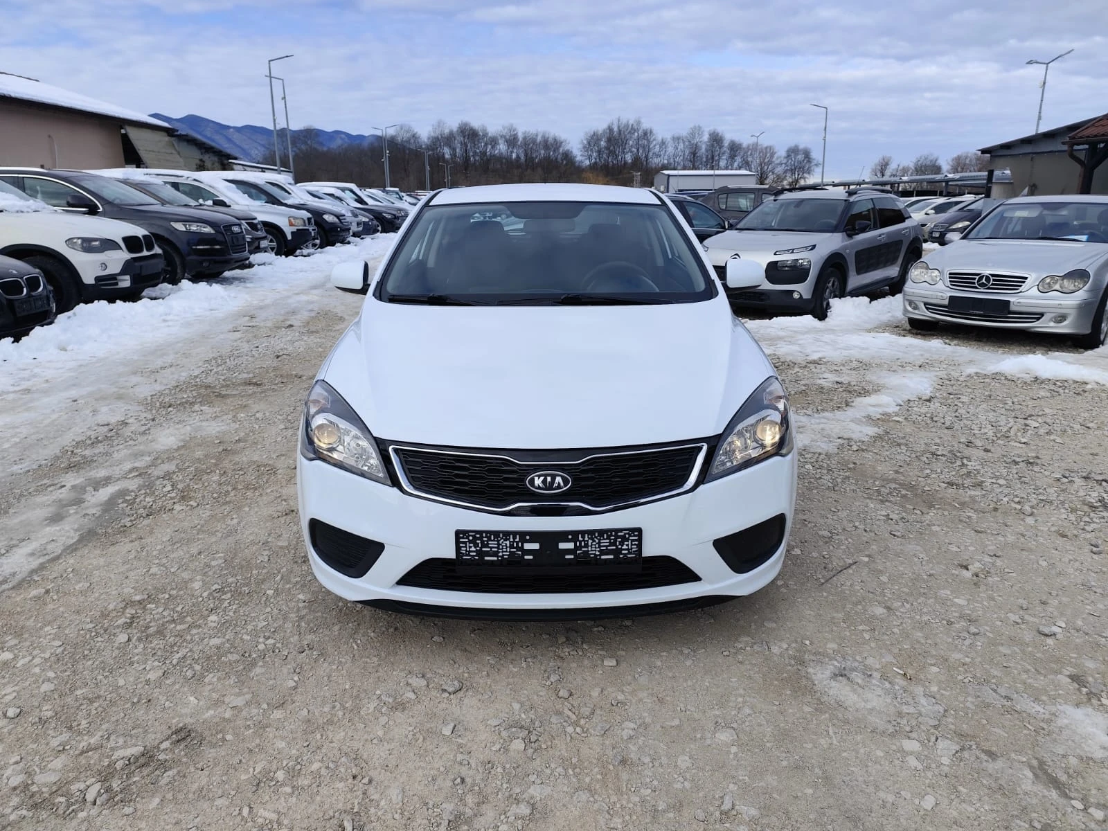Kia Ceed 1.4 бензин - изображение 2