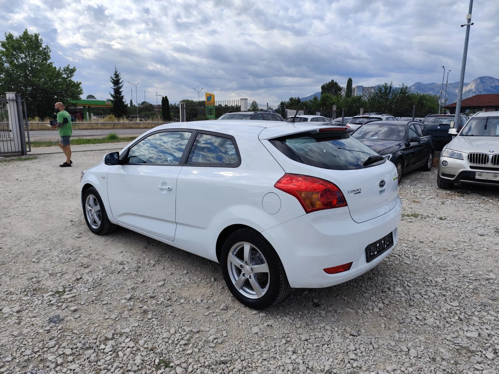 Kia Ceed 1.4 ������ | Mobile.bg � ����������� 8