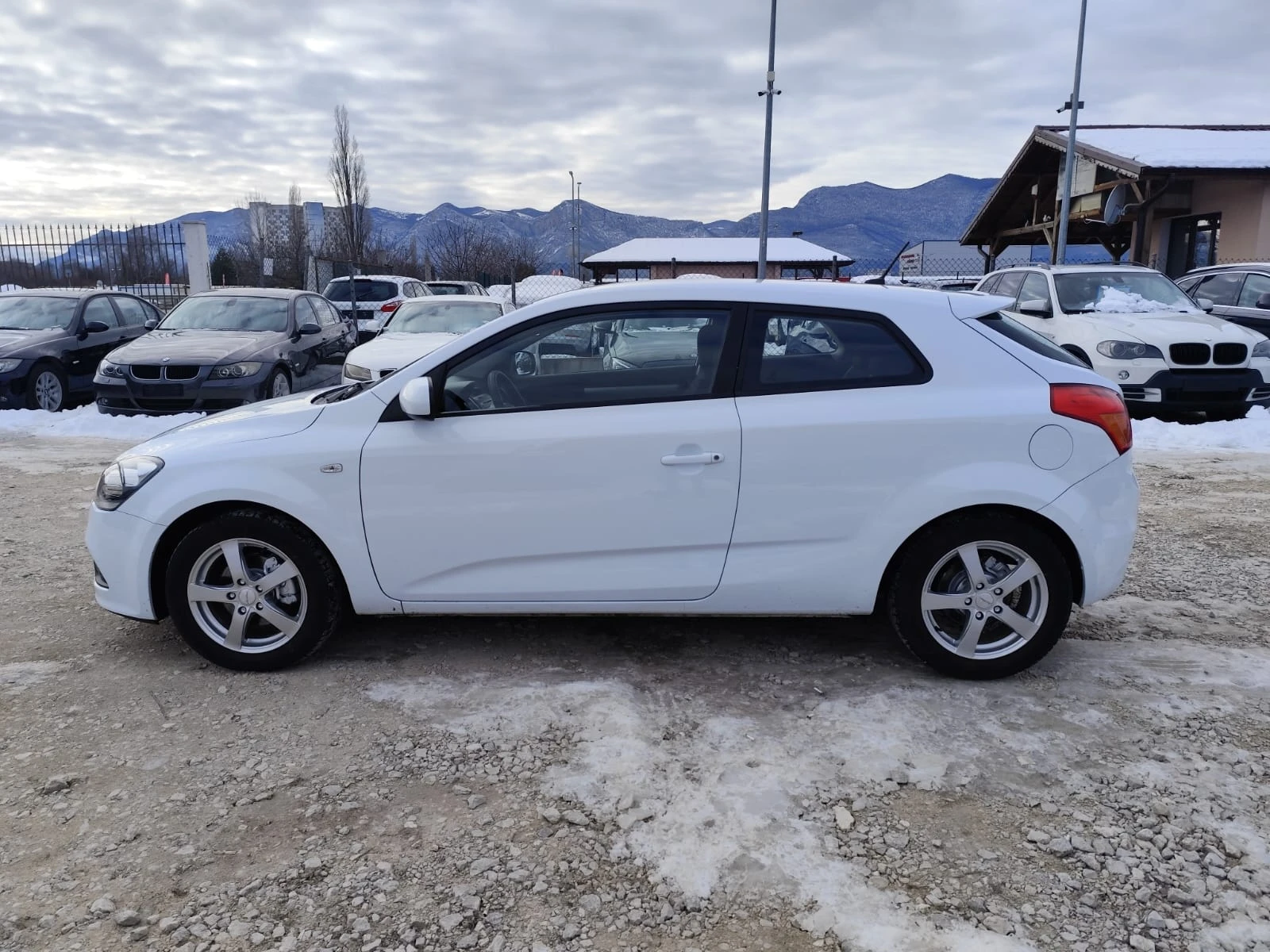 Kia Ceed 1.4 бензин - изображение 9