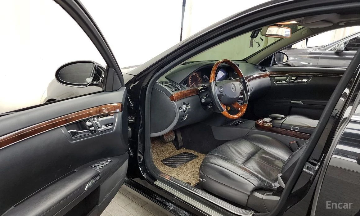 Mercedes-Benz S 500  - изображение 10