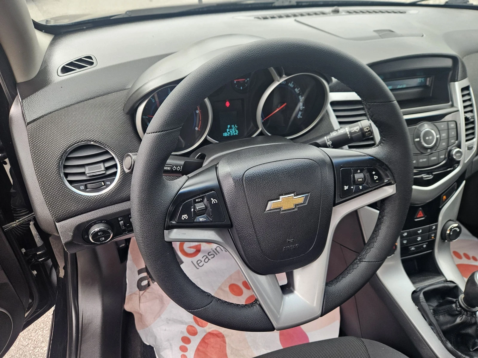 Chevrolet Cruze 2.0TDI , снимка 11 - Автомобили и джипове - 53721191