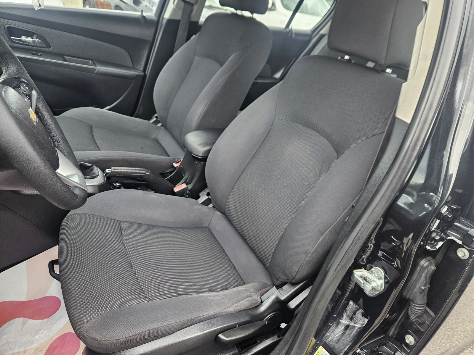 Chevrolet Cruze 2.0TDI  - изображение 8