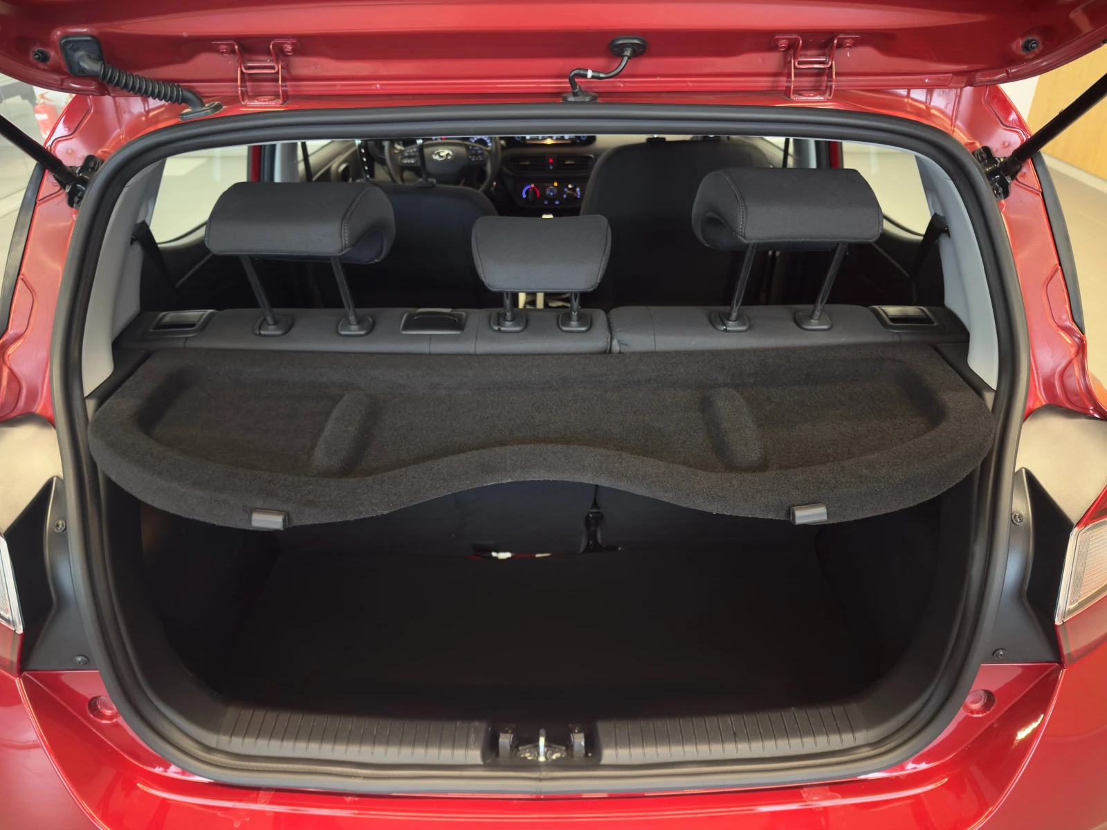 Hyundai I10 COMFORT, снимка 17 - Автомобили и джипове - 53977861