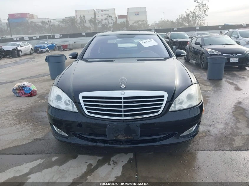 Mercedes-Benz S 550 5.5l 4Matic, снимка 12 - Автомобили и джипове - 54094564