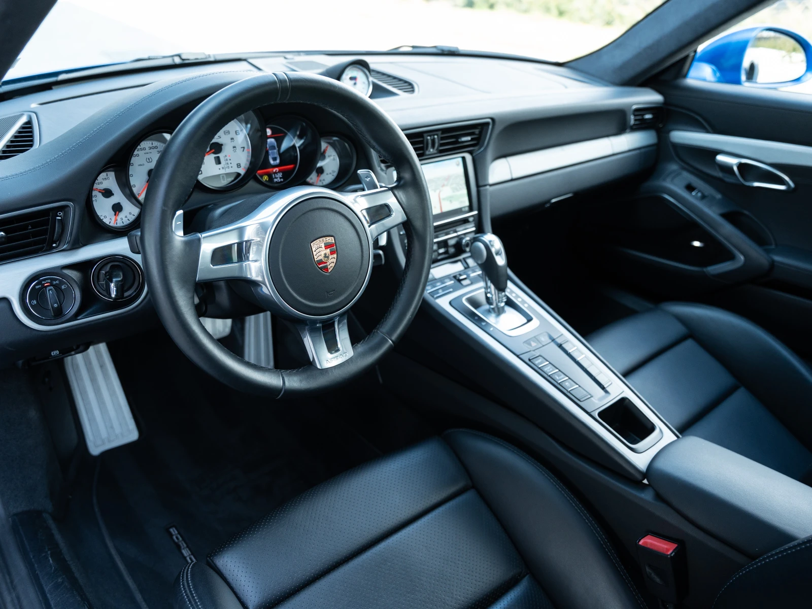 Porsche 911 Turbo S Coupe, снимка 6 - Автомобили и джипове - 54262911