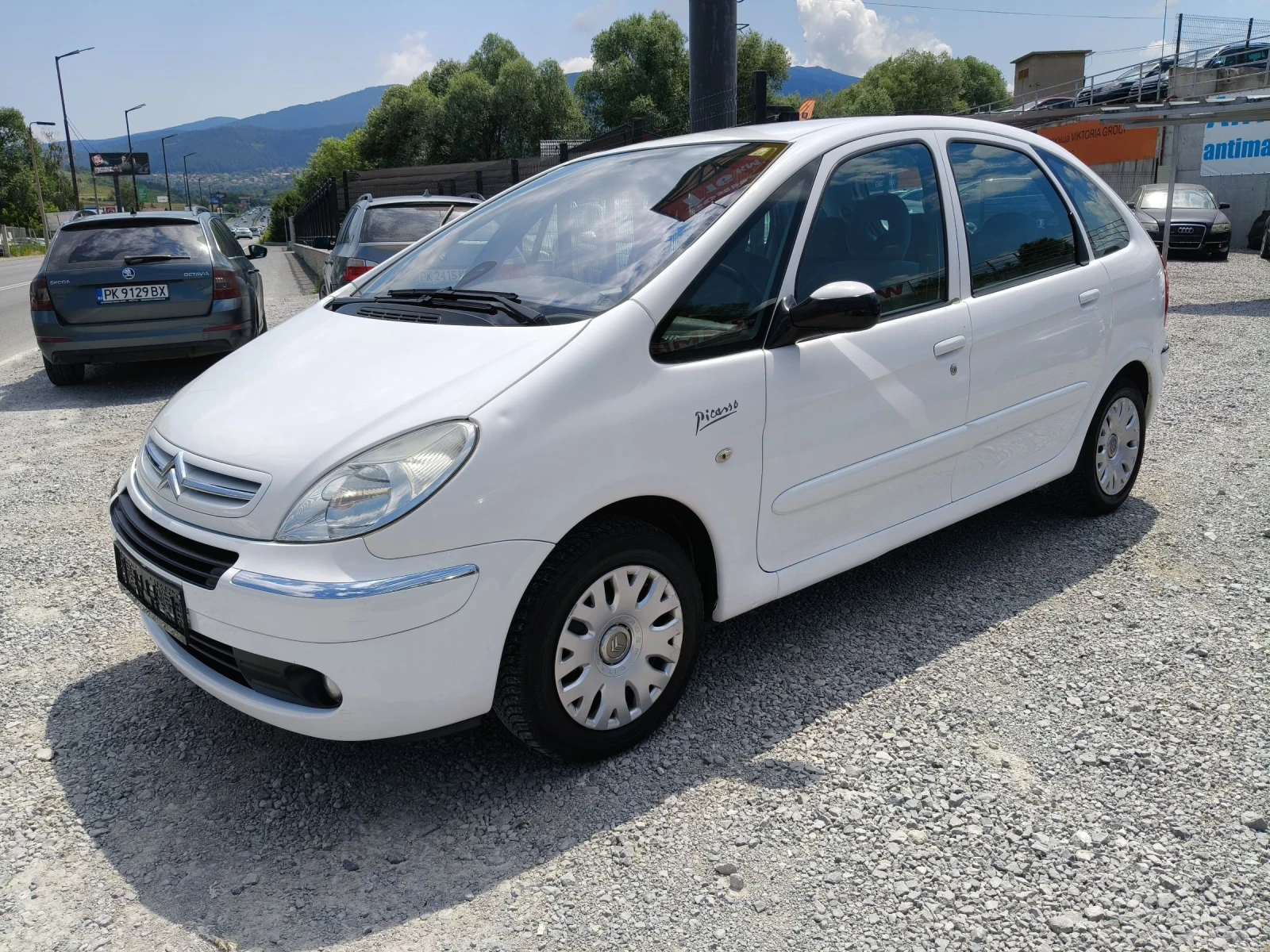 Citroen Xsara picasso 1.6i, снимка 3 - Автомобили и джипове - 55124861