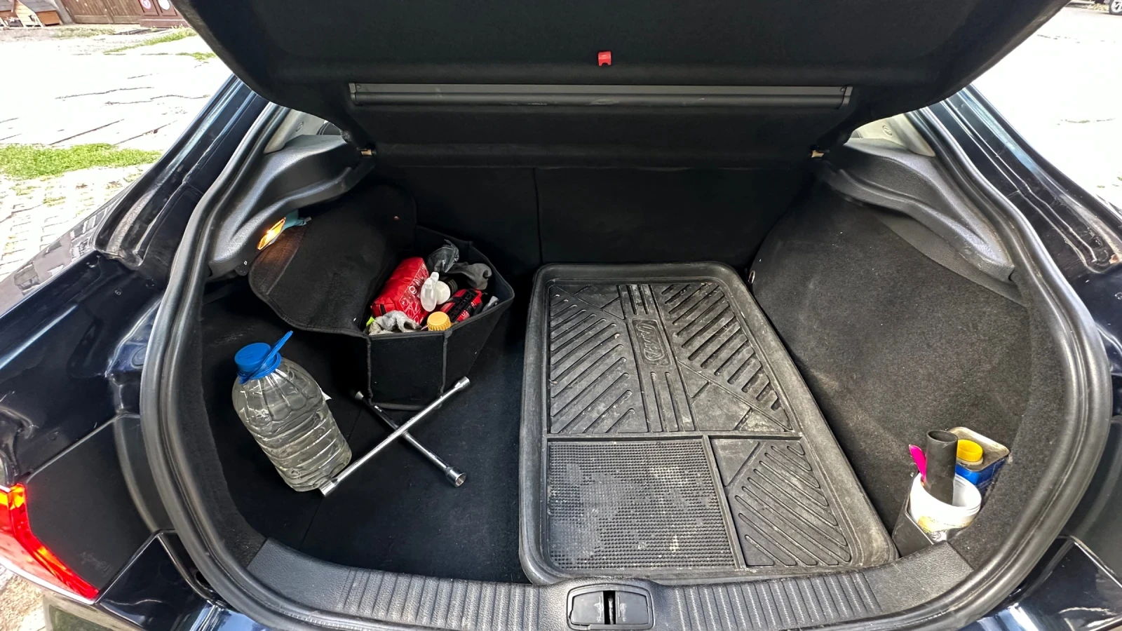Renault Laguna 2.0 dci PRIVILEGE, снимка 11 - Автомобили и джипове - 55165011