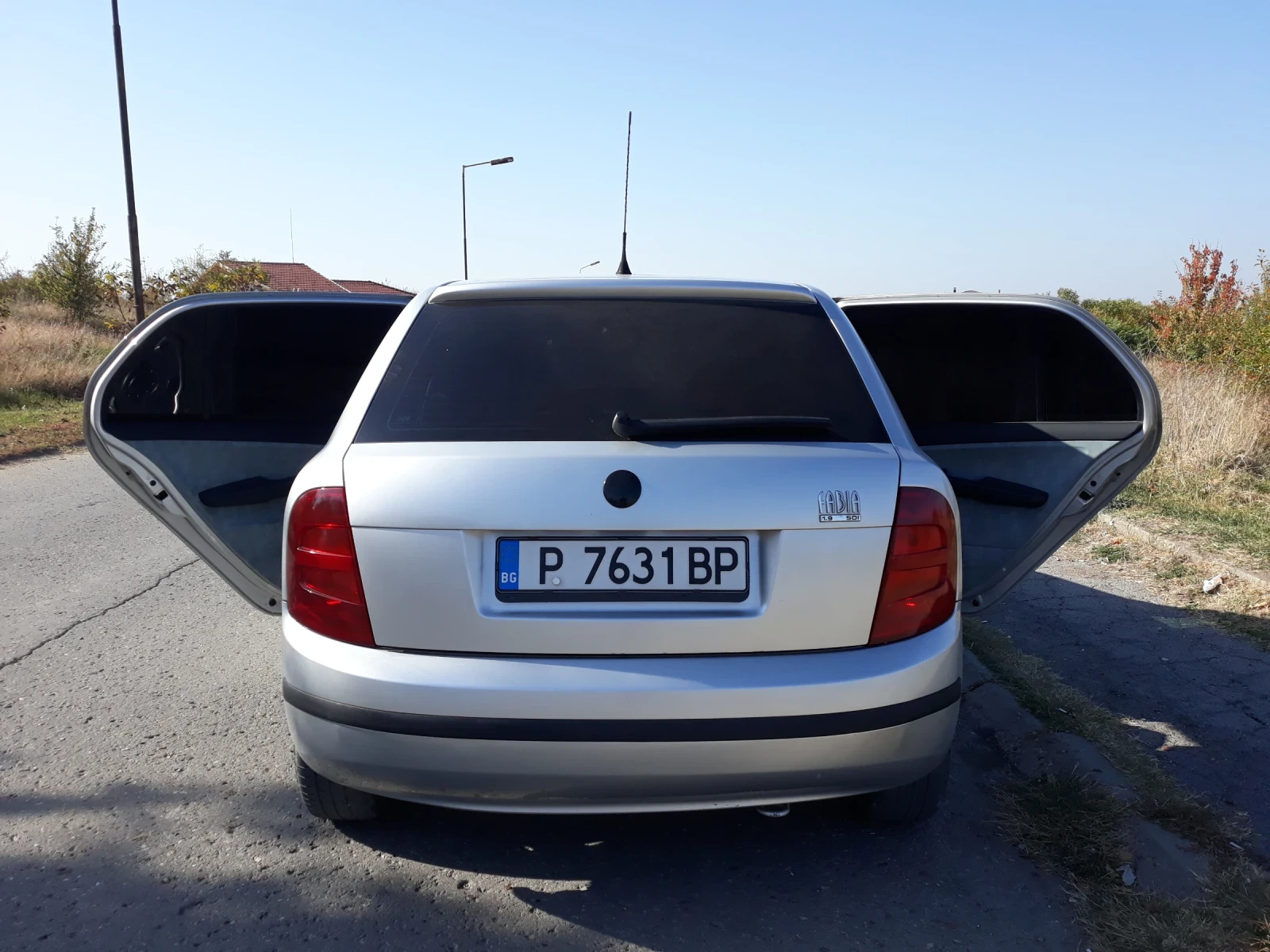Skoda Fabia 1.9 SDI, снимка 10 - Автомобили и джипове - 55448744