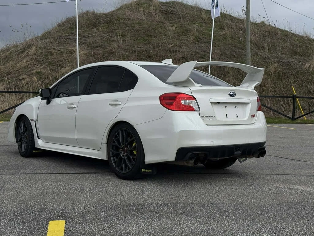 Subaru WRX * STI* Sport* AWD* Manual* KEYLESS* Camera* ПОДГРЕ, снимка 3 - Автомобили и джипове - 55462844