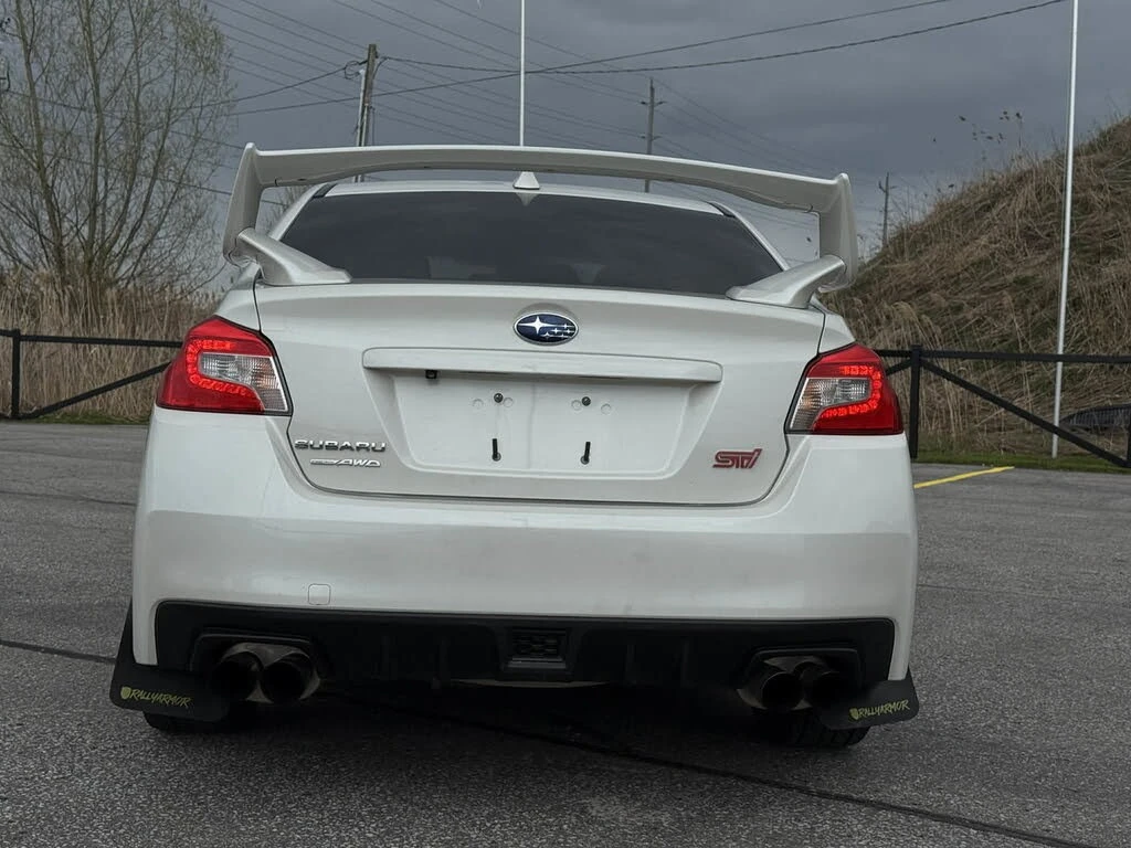 Subaru WRX * STI* Sport* AWD* Manual* KEYLESS* Camera* ПОДГРЕ, снимка 4 - Автомобили и джипове - 55462844