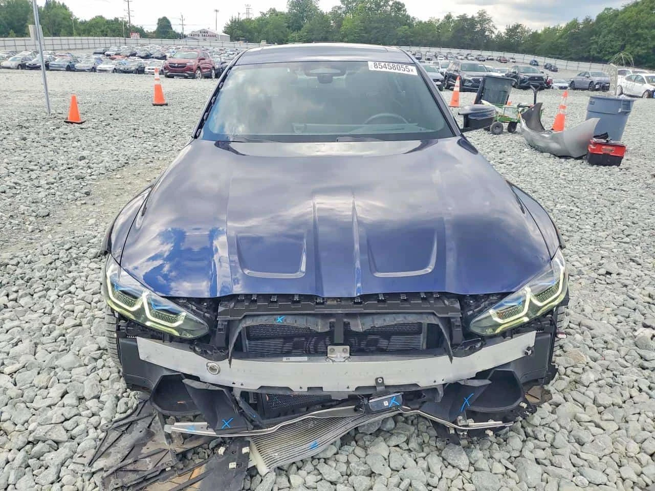 BMW M3 COMPETITION | CARBON | LASER | HEAD-UP | KEYLESS, снимка 2 - Автомобили и джипове - 55558748