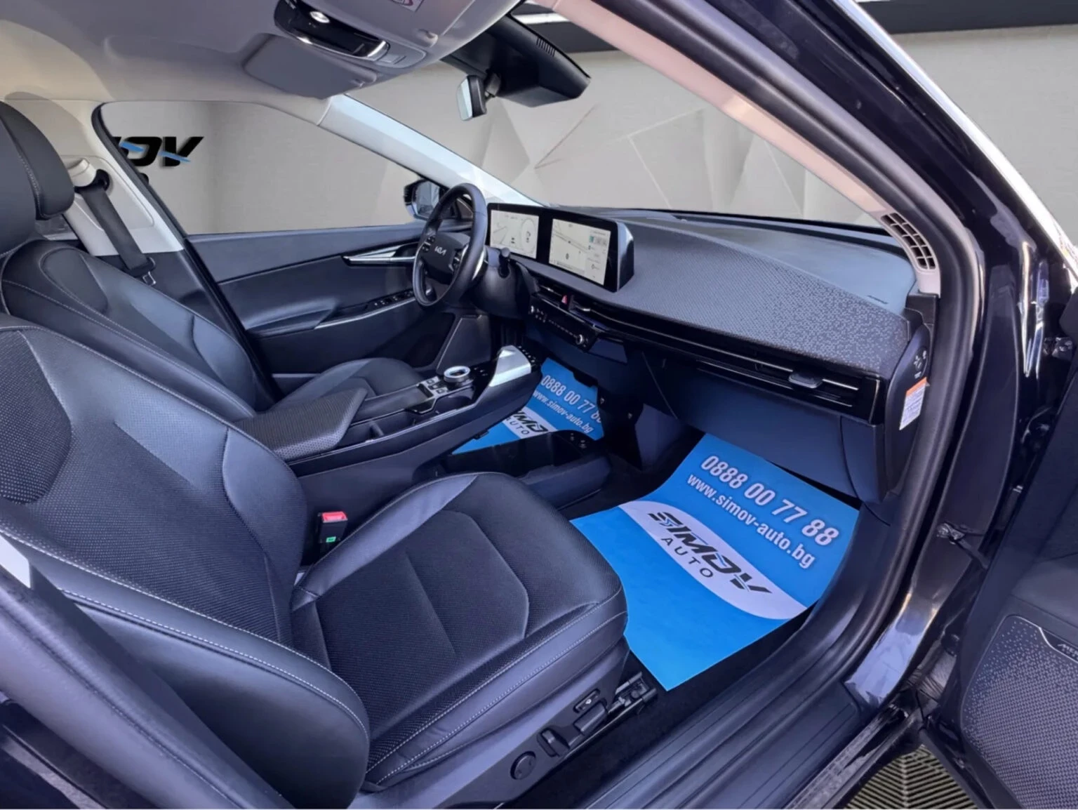 Kia EV6 77.4KWH ТЕРМО-ПОМПА ДИСТРОНИК ОБДУХВАНЕ MERIDIAN, снимка 14 - Автомобили и джипове - 55646388