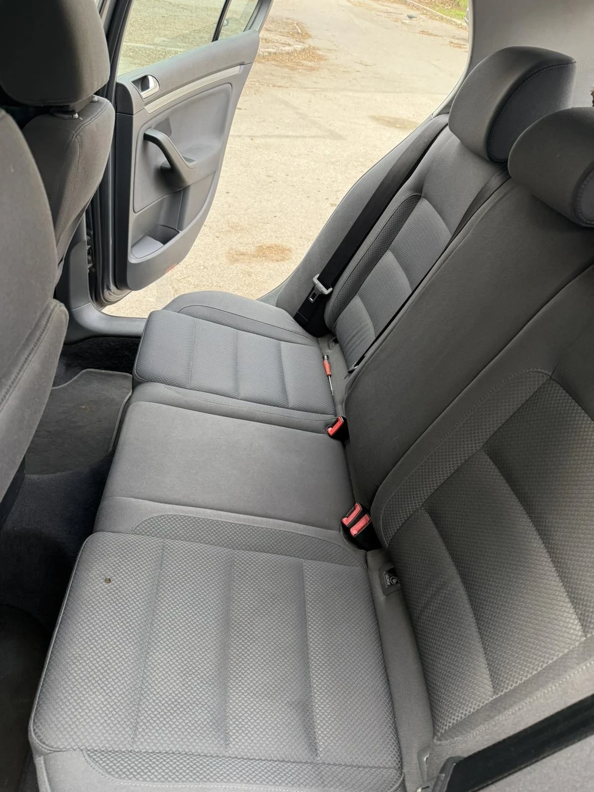 VW Golf, снимка 2 - Автомобили и джипове - 55777300