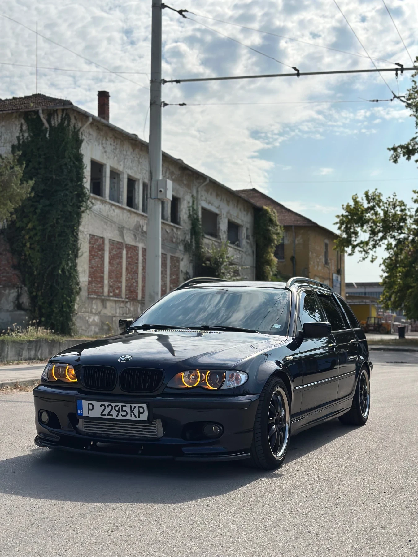 BMW 330, снимка 8 - Автомобили и джипове - 55827188