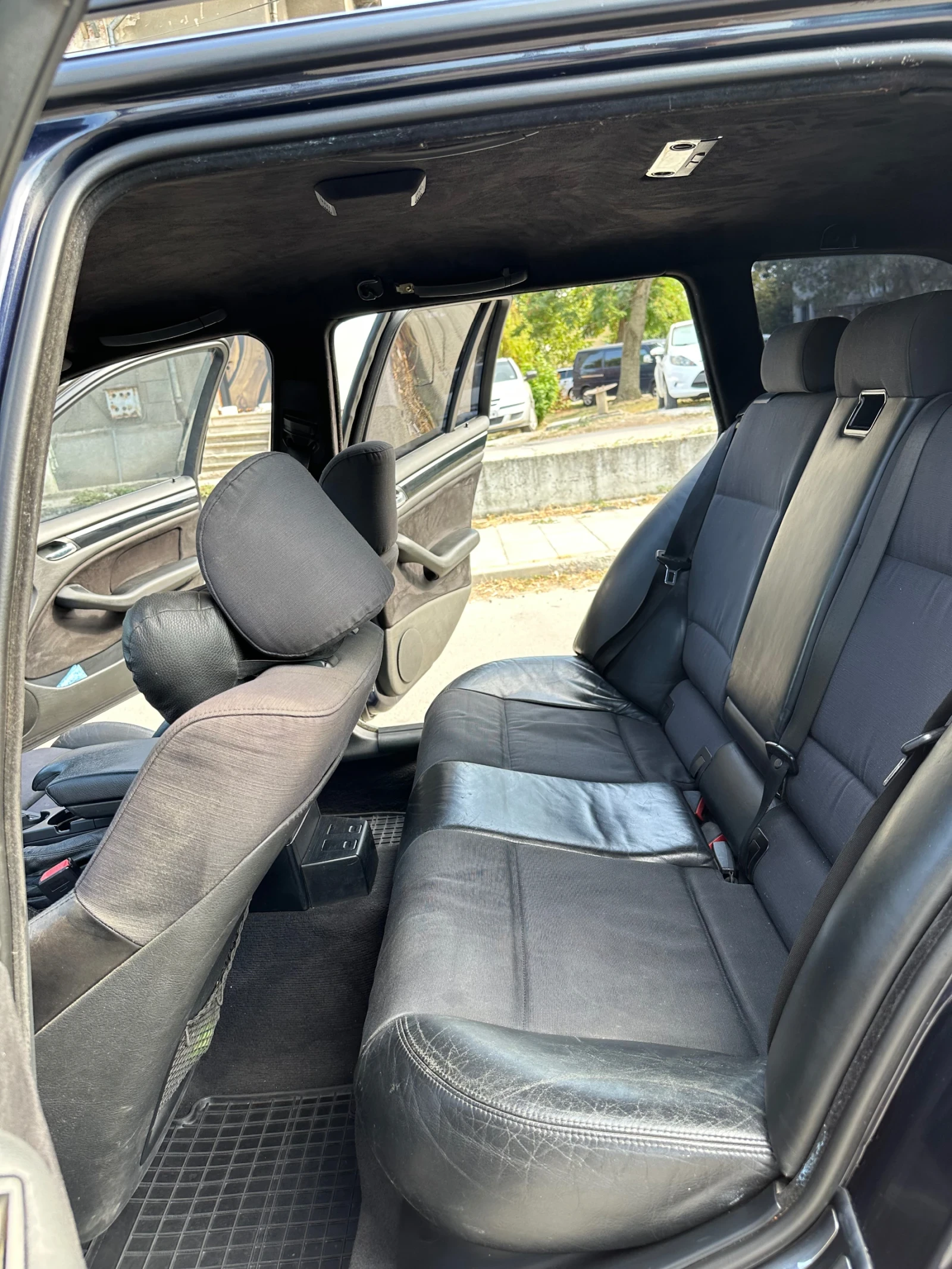 BMW 330, снимка 11 - Автомобили и джипове - 55827188