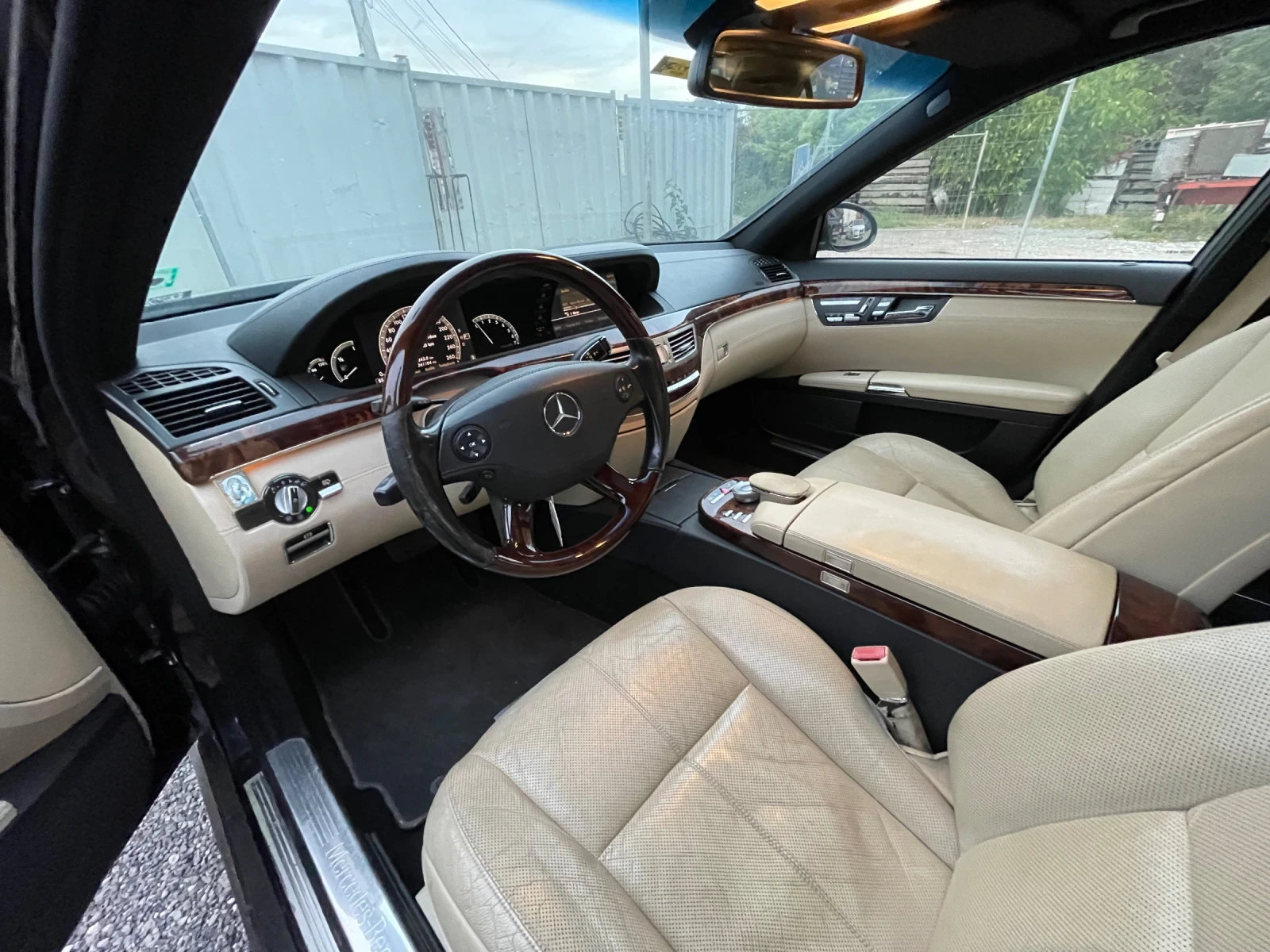 Mercedes-Benz S 500, снимка 12 - Автомобили и джипове - 56108340