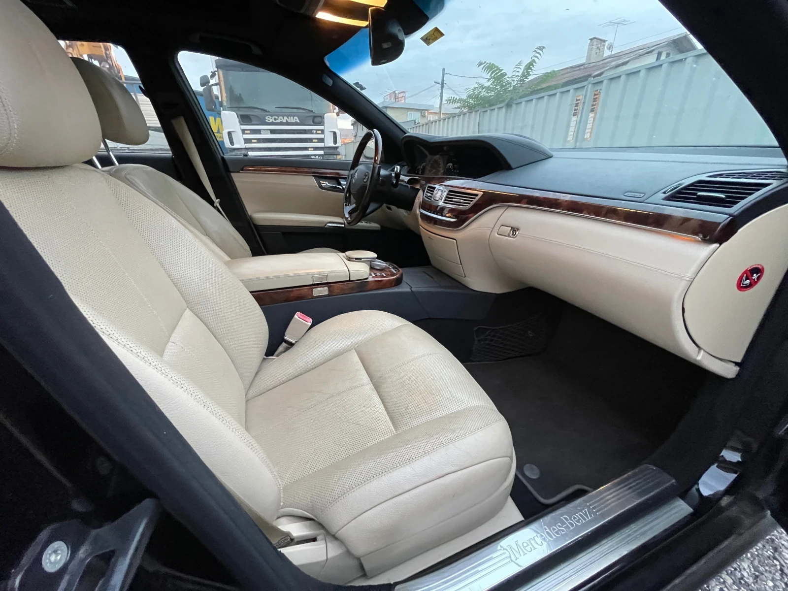 Mercedes-Benz S 500, снимка 11 - Автомобили и джипове - 56108340