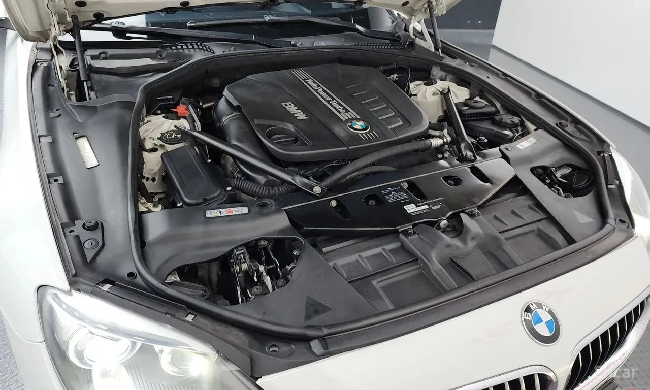BMW 640 d xDrive Gran Coupe| PANО| ПОДГРЕВИ| , снимка 6 - Автомобили и джипове - 56116143