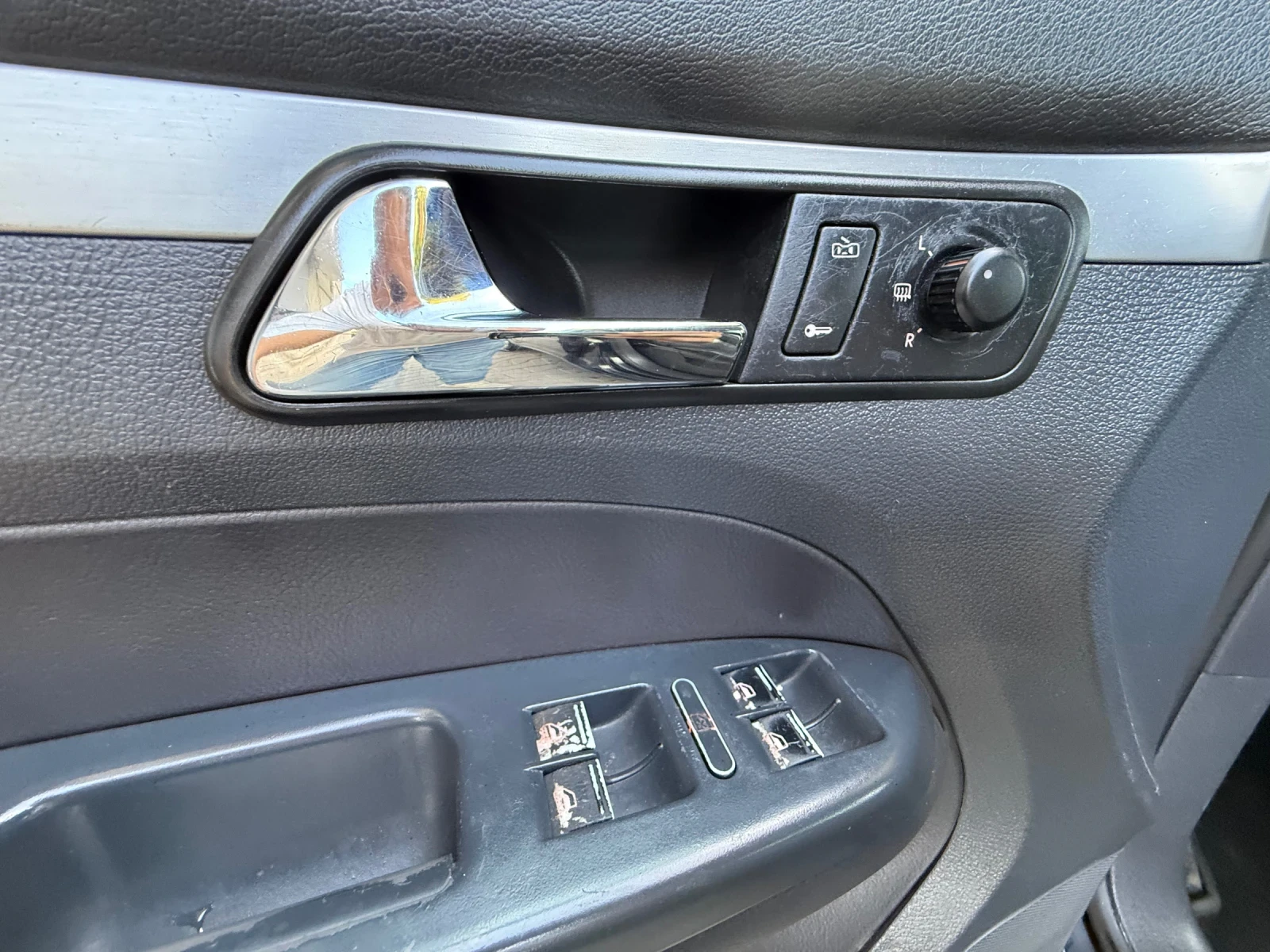 VW Touran 2.0 TDI ��������� | Mobile.bg � ����������� 9