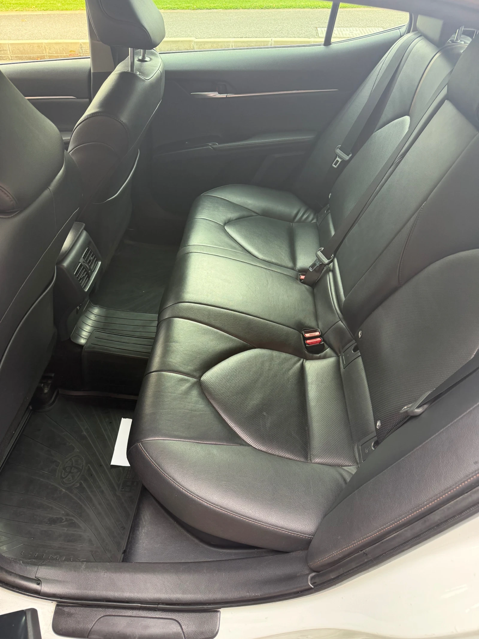 Toyota Camry Executive, снимка 9 - Автомобили и джипове - 56550382