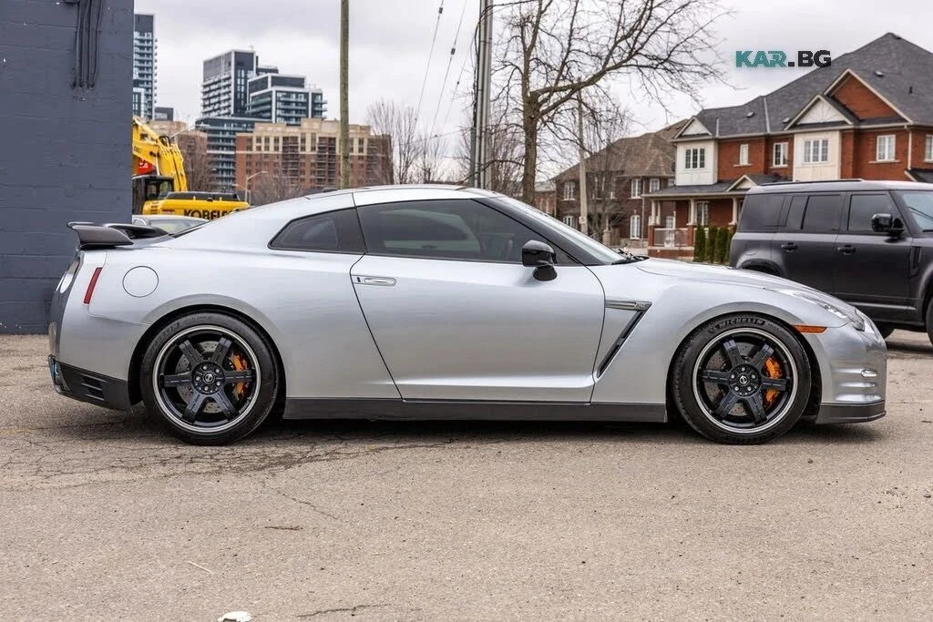 Nissan Gt-r, снимка 4 - Автомобили и джипове - 56715088
