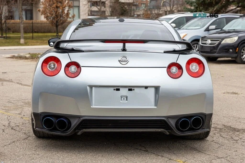 Nissan Gt-r, снимка 6 - Автомобили и джипове - 56715088