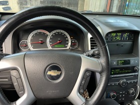 Chevrolet Captiva, снимка 11 - Автомобили и джипове - 45672326