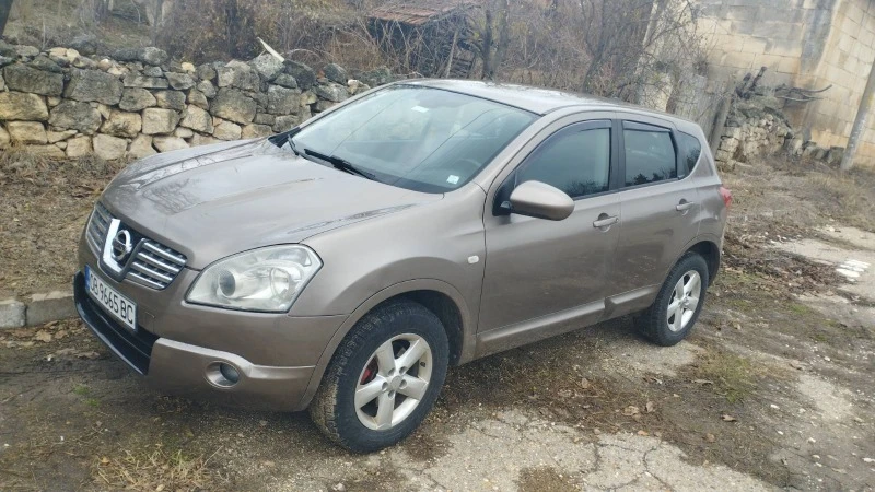 Nissan Qashqai, снимка 8 - Автомобили и джипове - 47457894