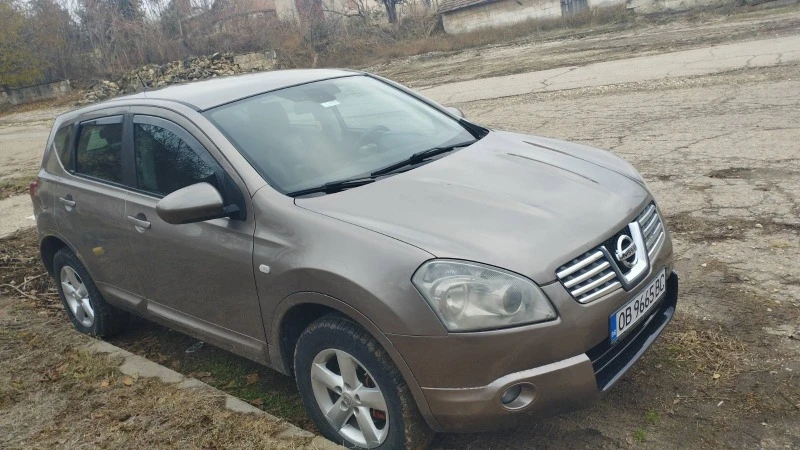 Nissan Qashqai, снимка 7 - Автомобили и джипове - 47457894