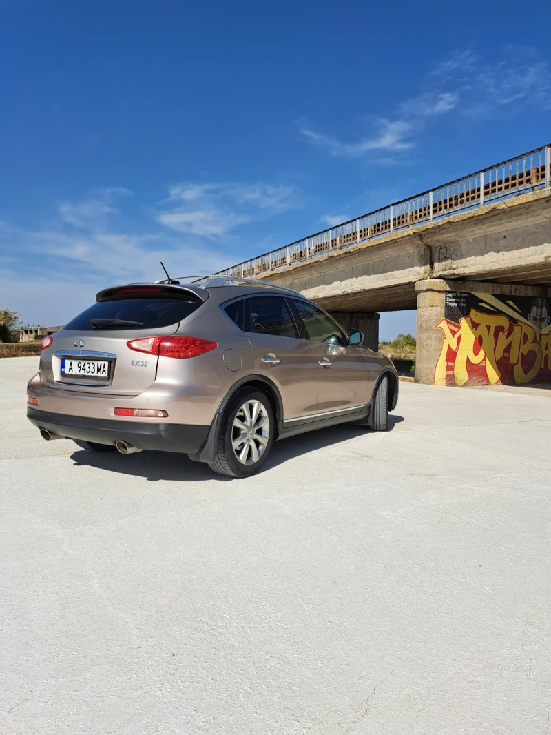 Infiniti Ex35, снимка 4 - Автомобили и джипове - 47523113