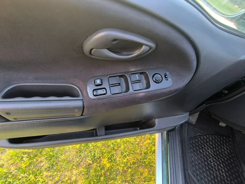 Suzuki Grand vitara 2.0HDI, снимка 5 - Автомобили и джипове - 52439036