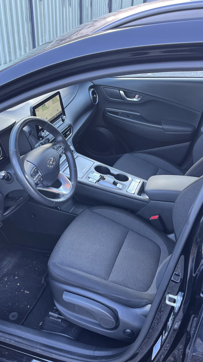 Hyundai Kona 64kWh Facelift, снимка 10 - Автомобили и джипове - 52599264
