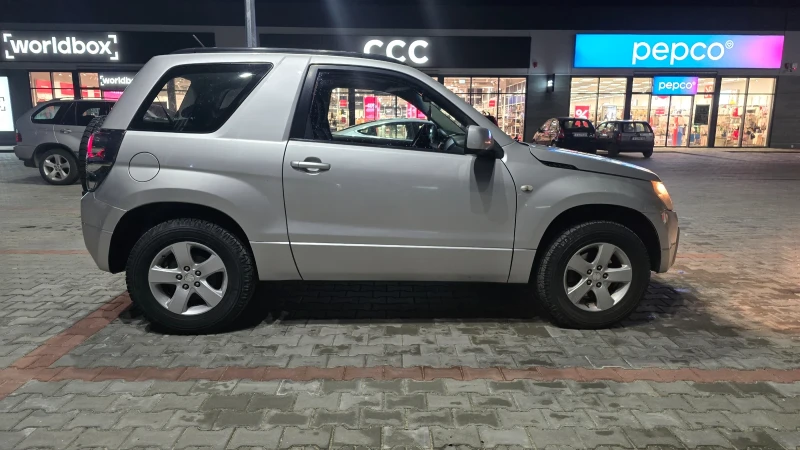 Suzuki Grand vitara 1.9 DDiS, снимка 3 - Автомобили и джипове - 53105601